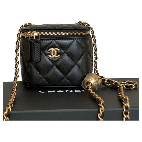 classic elegance chanel minibag rond|Chanel mini purses.